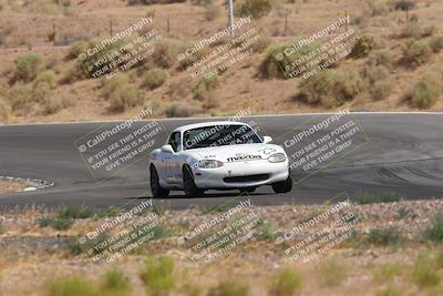 media/Jun-01-2025-CalClub SCCA (Sun) [[eae223c5dd]]/Group 5/Qualifying/